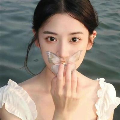 残破的娃娃